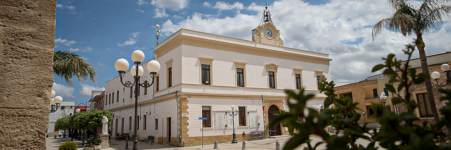 San Donaci Palazzo del Municipio